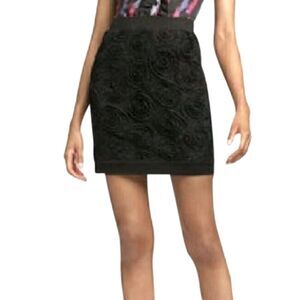 Marc by Marc Jacobs Rose Flower Applique Pull On Skirt Size S Black NWT